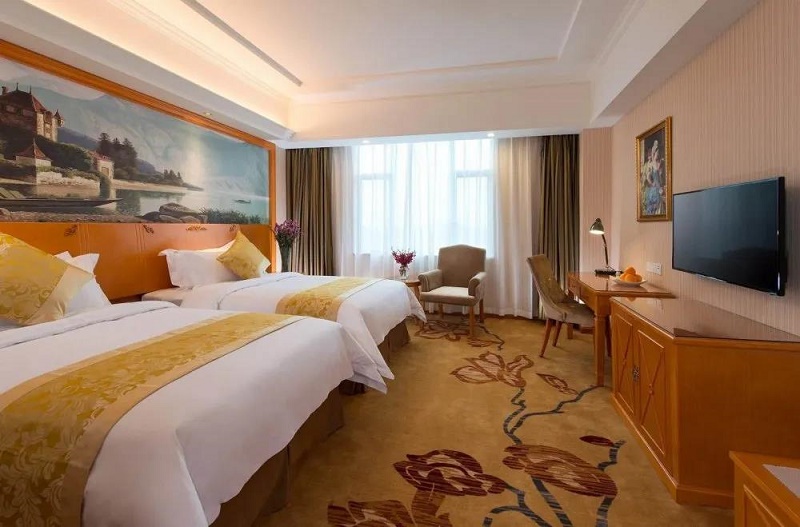 酒店客房.jpg 酒店客房.jpg